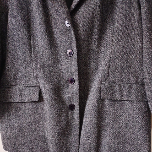 Anthropologie Sandro Wool Blazer with Faux Leather Collar, Size 20W - Picture 8 of 8